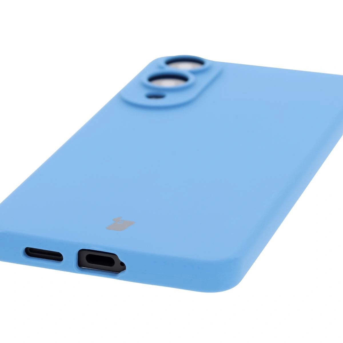 Zbliżenie na precyzyjne wycięcia i możliwość ładowania indukcyjnego w etui Bizon Soft Case do Samsung Galaxy S25 Edge