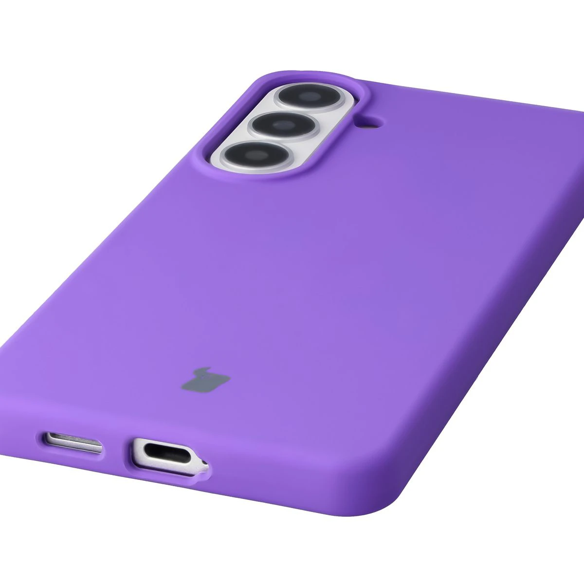 Zbliżenie na precyzyjne wycięcia i możliwość ładowania indukcyjnego w etui Bizon Soft Case do Samsung Galaxy S26 Plus