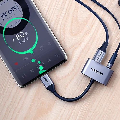 ugreen-cm193-2-port-usb-c-to-minijack-usb-c-grey-05.jpg