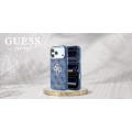 Etui Guess 4G Big Strass Logo 4G Classic Logo do iPhone 18 Pro / 17 Pro, niebieskie