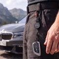 Antykradzieżowy uchwyt do telefonu z chowaną stalową linką Tech-Protect ATH04 UrbanLoop, (5/9)