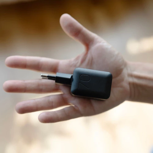 Ładowarka sieciowa Xtorm NextGen 70 W GaN, USB-C PD + USB-A, czarna (9/10)