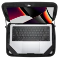 spigen-rugged-armor-pro-pouch-macbook-pro-15,16-black-23.jpg