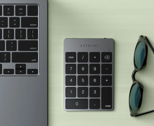 satechi-bluetooth-extended-keypad-black-14.jpg