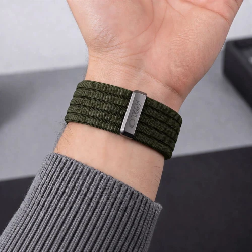tech-protect-nylon-strap-apple-watch-46-49-45-44-42-military-green-06.jpg
