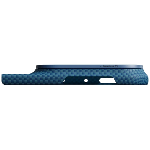 Etui aramidowe Pitaka Edge Ultra-Slim Case PitaTap do MagSafe, do iPhone Duo, niebiesko-czerwone z Kevlarem (12/13)