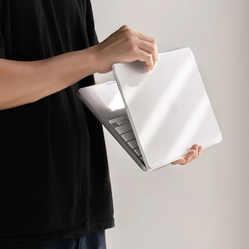 Etui Ringke Slim do Apple MacBook Neo 13" [A18 Pro] 2026, przezroczysto-matowe (4/9)