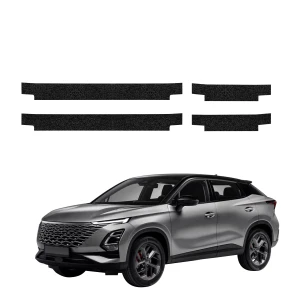 4w1 Czarna powłoka techniczna Grizz Protector na progi OMODA 5 Facelift (2024-2026)