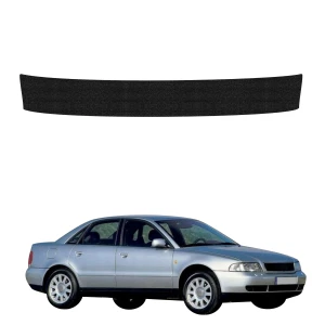 Czarna powłoka techniczna Grizz Protector na próg bagażnika Audi A4 B5 Sedan (1994-2001)