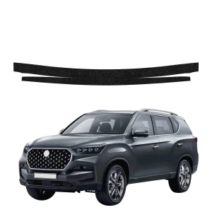 Czarna powłoka techniczna Grizz Protector na próg bagażnika SsangYong Rexton (2023-2026)