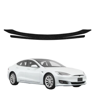 Czarna powłoka techniczna Grizz Protector na próg bagażnika Tesla Model S (2023-2026)
