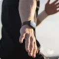 Folia + Aplikator Spigen Elite Shield EZ Fit 2-Pack do Apple Watch Series 12 42mm (5/11)