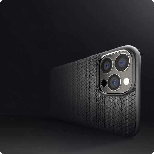spigen-liquid-air-iphone-13pro-black-32.jpg
