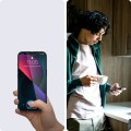 spigen-glastr-ez-fit-privacy-2p-iphone-13,pro-24.jpg
