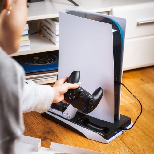 fixed-multifunctional-stand-station-for-ps5-black-and-white-04.jpg