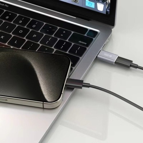 adapter-tech-protect-usb-c-lightning-szary-02.jpg