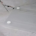 case-burga-emerald-pool-tough-macbook-air-m2-m3-10.jpg