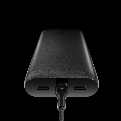 belkin-boost-power-bank-4port-26k-32w-usbc-cable-black-07.jpg