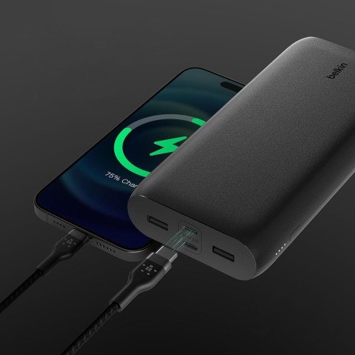 belkin-boost-power-bank-4port-26k-32w-usbc-cable-black-11.jpg