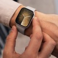 crong-liquid-apple-watch-41-40-38-mm-stony-beige-06.jpg