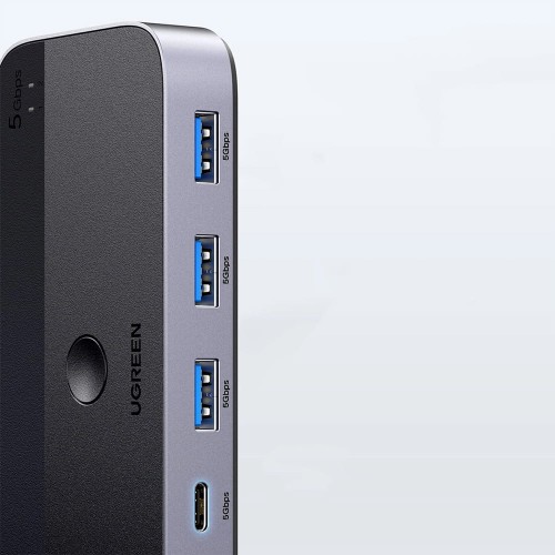 ugreen-cm662-usb-3.0-sharing-switch-2-in-4-out-black-03.jpg