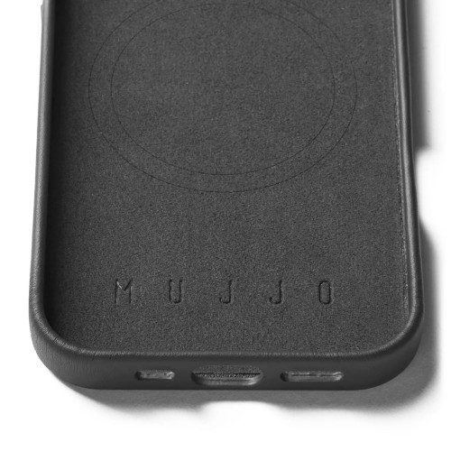 mujjo-full-leather-case-iphone-16-pro-magsafe-black-09.jpg