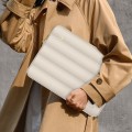 tech-protetct-puffy-laptop-14-15-sand-08.jpg