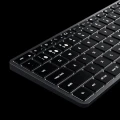 satechi-slim-x1-bluetooth-backlit-keyboard-space-gray-12.webp