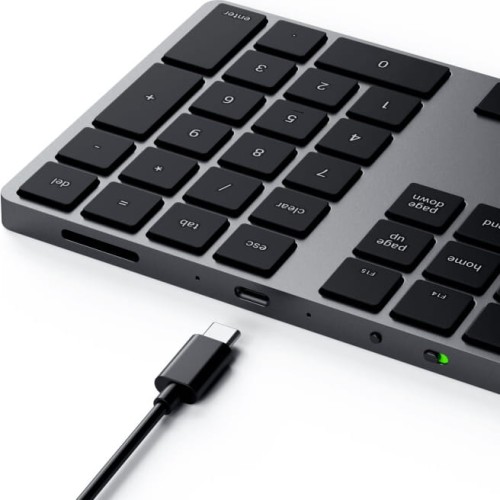 satechi-aluminium-bluetooth-extended-keypad-space-gray-03.jpg