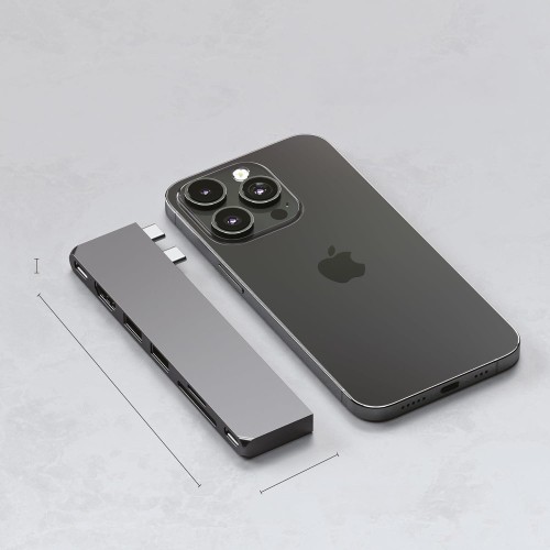 satechi-pro-hub-slim-adapter-for-macbook-space-gray-11.jpg