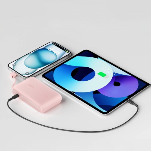belkin-boost-power-bank-10k-20w-usbc-cable-pink-13.jpg
