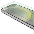belkin-sf-trueclear-curve-am-treated-blue-filter-galaxy-s24-03.jpg