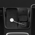 spigen-tesla-3in1-wireless-charging-hub-mount-tesla-model-y-3-black-08.jpg