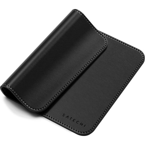 satechi-premium-mouse-pad-black-02.jpg