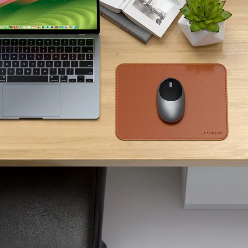 satechi-premium-mouse-pad-brown-11.jpg