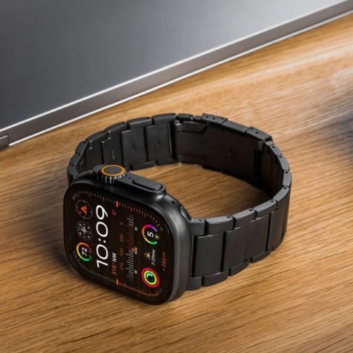 fixed-titanium-strap-apple-watch-44-45-46-49-black-03.jpg