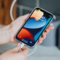 mophie-essentials-cable-usb-a-lightning-1m-white-06.jpg