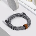 native-union-belt-cable-usb-c-lightning-120cm-zebra-08.jpg