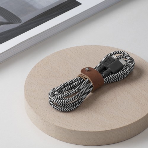 native-union-belt-cable-usb-c-lightning-120cm-zebra-11.jpg