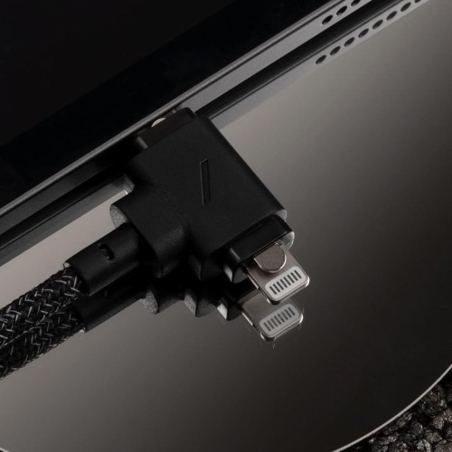 native-union-belt-cable-duo-usb-c-cosmos-06.jpg