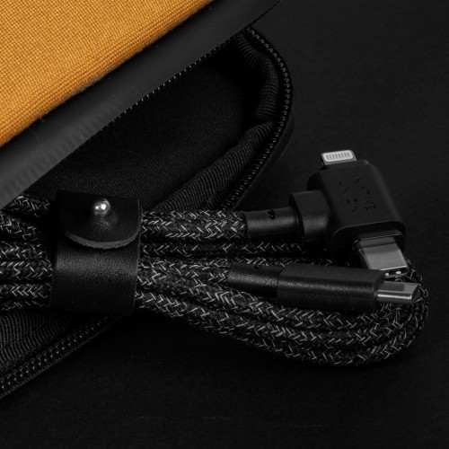 native-union-belt-cable-duo-usb-c-cosmos-07.jpg