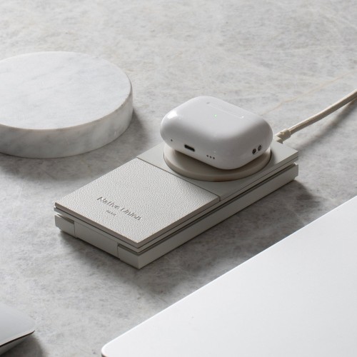 native-union-rise-3-in-1-charger-qi2-magsafe-sandstone-07.jpg