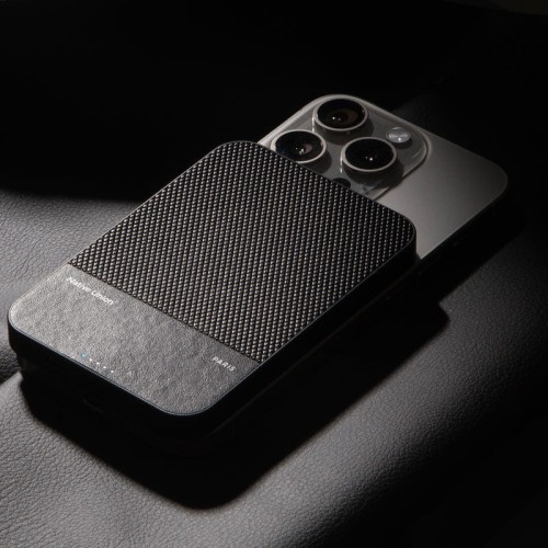 native-union-reclassic-powerbank-5000mah-black-05.jpg