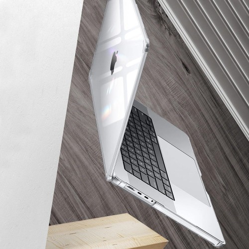 supcase-ub-clear-macbook-pro-16-2024-clear-02.jpg