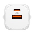 spigen-essential-wall-charger-ee352eu-35w-white-03.jpg