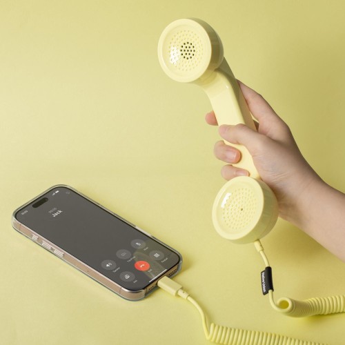native-union-pop-phone-usb-c-lemon-04.jpg