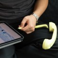 native-union-pop-phone-usb-c-lemon-07.jpg