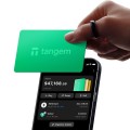 tangem-wallet-3-card-set-sun-drop-07.jpg