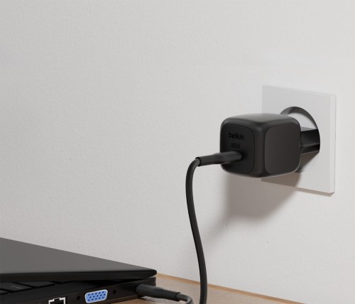 belkin-boost-compact-45w-usbc-pd31-cable-usbc-black-10.jpg