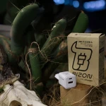 bizon-charger-25w-usb-c-usb-a-06.webp